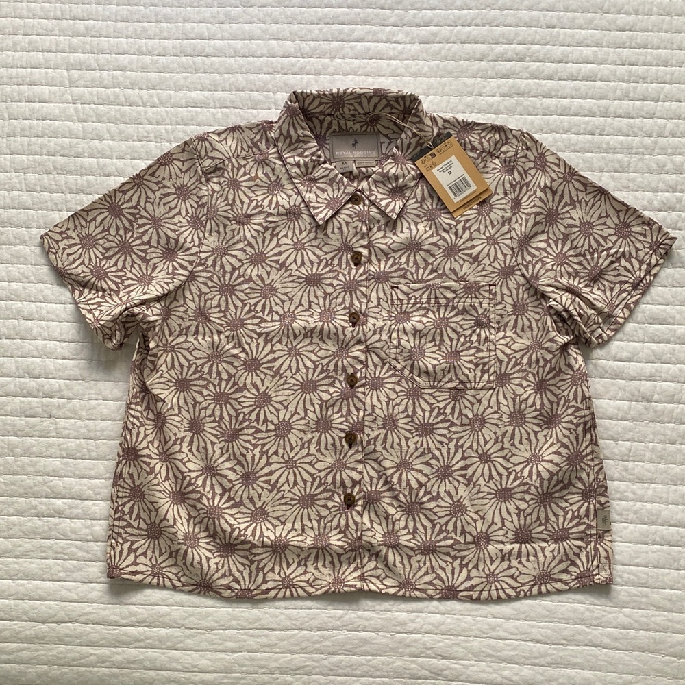 Royal Robbins Cream Top with Mauve Floral Print